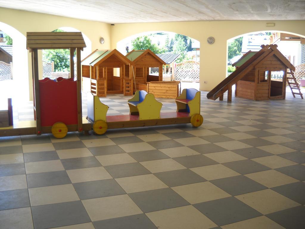 Casa Fior Del Soreie ปอซซาดิฟัซซา ภายนอก รูปภาพ