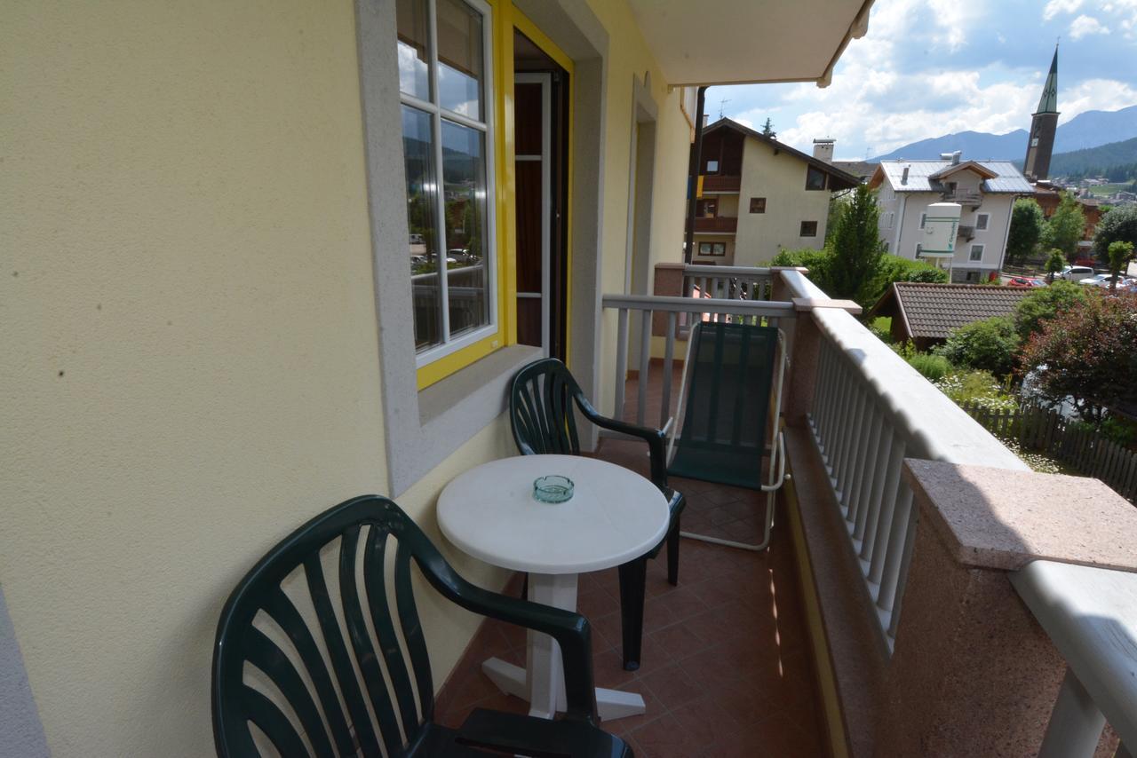 Casa Fior Del Soreie ปอซซาดิฟัซซา ภายนอก รูปภาพ